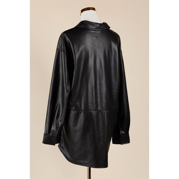 Sz M Zara Black Oversized Faux Leather Button Down Shacket EUC - Picture 4 of 5